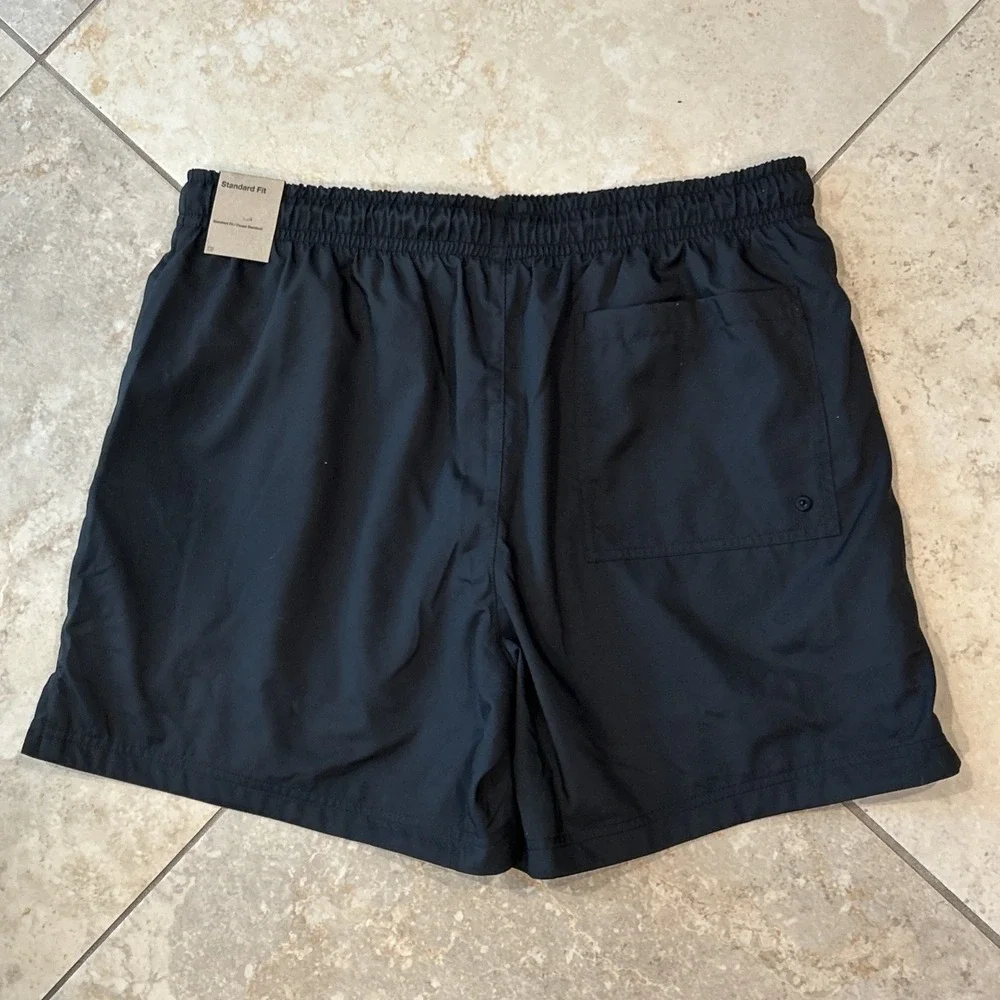 Jordan Essential Poolside LBR 5